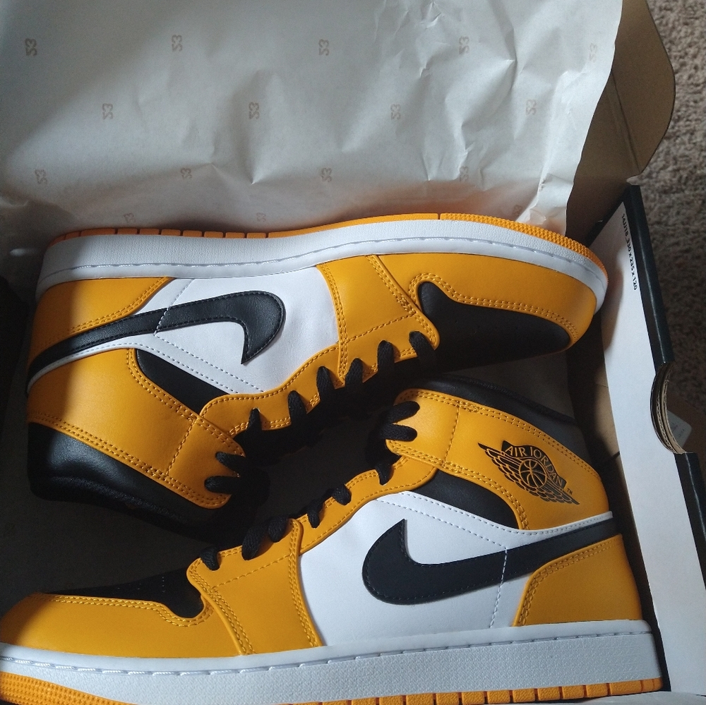 Jordan 1 taxi's